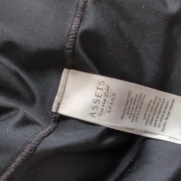 Spanx Red Hot Label Luxe & Lean Lace Full Slip Very Black M - Picture 9 of 15